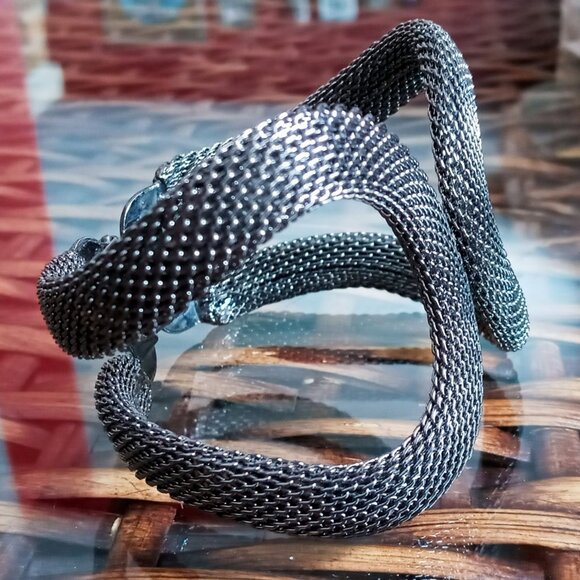 Chunky Alloy Steel Gun Metal Mesh Cuff Infinity Statement Hinge Bracelet - Picture 4 of 10